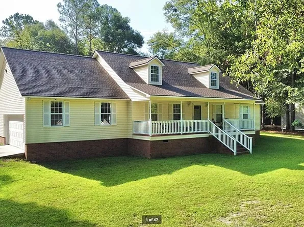 10 Hummingbird Rd, Moultrie, GA 31768