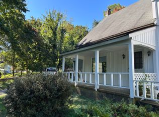 (Undisclosed Address), East Setauket, NY 11733