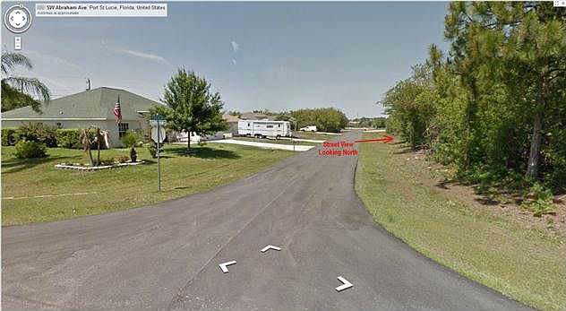 1st image of 4671 SW Bachelor St