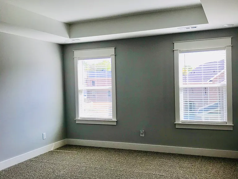 3038 Oxford Dr — Photo 18