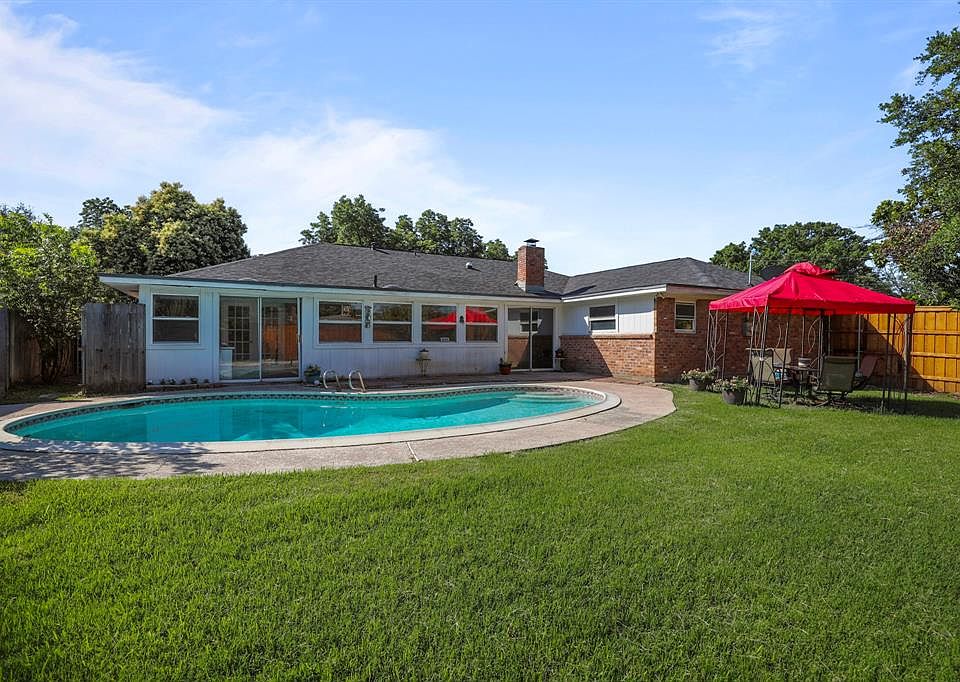 1st image of 6124 Winifred Dr