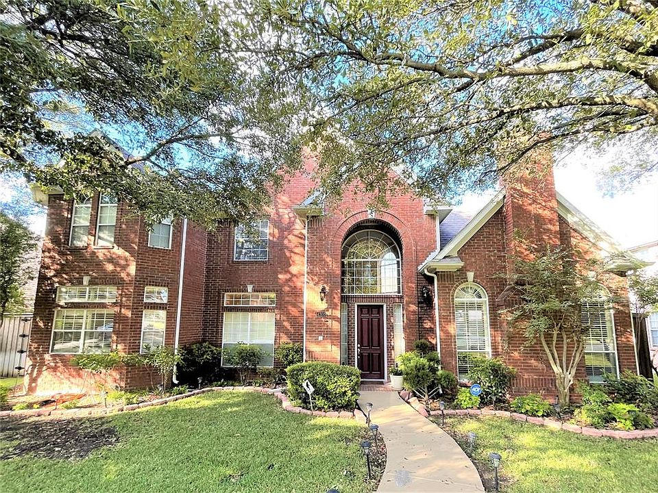 1st image of 4305 Waterford Dr