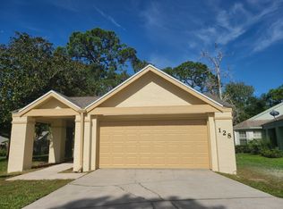 128 Bardmoor Cir, Daytona Beach, FL 32114