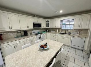 9215 SW 45th St #9215, Miami, FL 33165