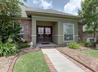 115 N Suwanee Rd, Lafayette, LA 70503