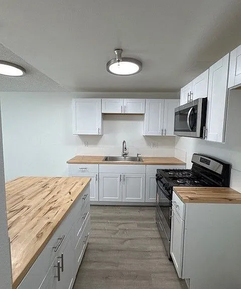 1327 W Civic Center Dr — Photo 7