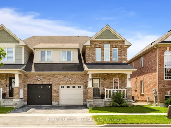 164 McDougall Cross, Milton, ON L9T 0P7