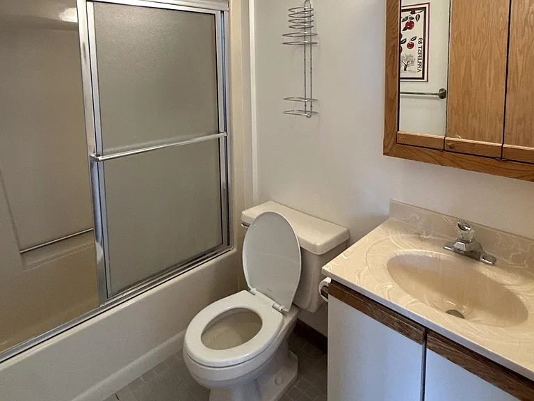 117 S 1st St #200 — Photo 10