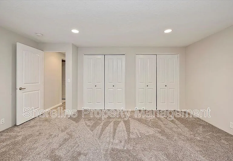 2085 W Brittany Ln #101 — Photo 31