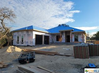 15933 Salado Dr, Salado, TX 76571