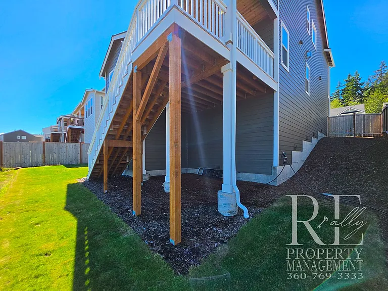 10607 Treasure Dr NW — Photo 41