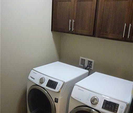 3rd image of 3721 Loma Esteban Dr