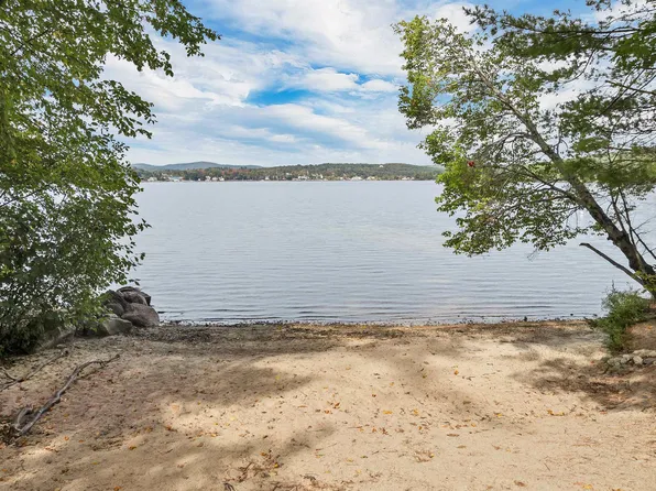 70 Pinnacle Park Road, Meredith, NH 03253