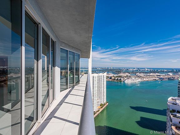 3rd image of 465 Brickell Ave APT 5201