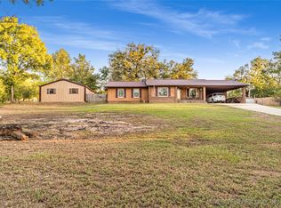 704 2nd St, Haileyville, OK 74546