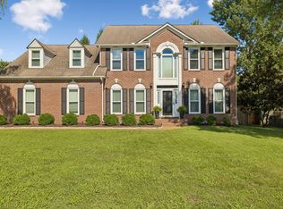 301 Mill Run Cir, Nashville, TN 37221