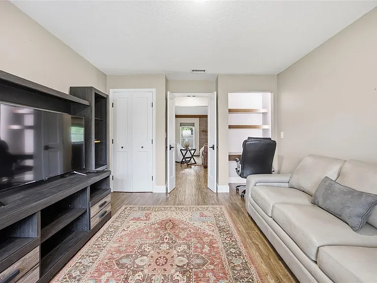 8080 NW 47th St — Photo 17
