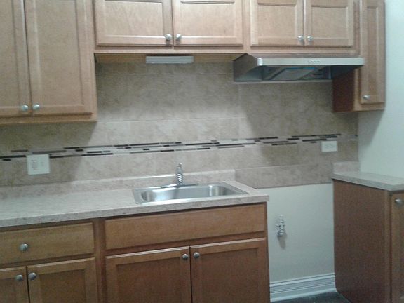 2nd image of 432 E 82nd St #1