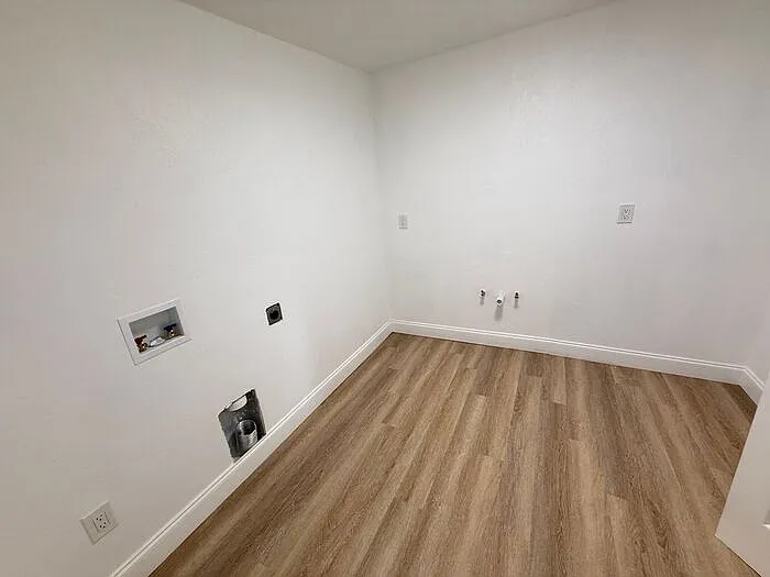 165 E Pomelo St — Photo 17