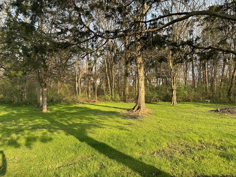 2nd image of 0 Dixie Dr SE