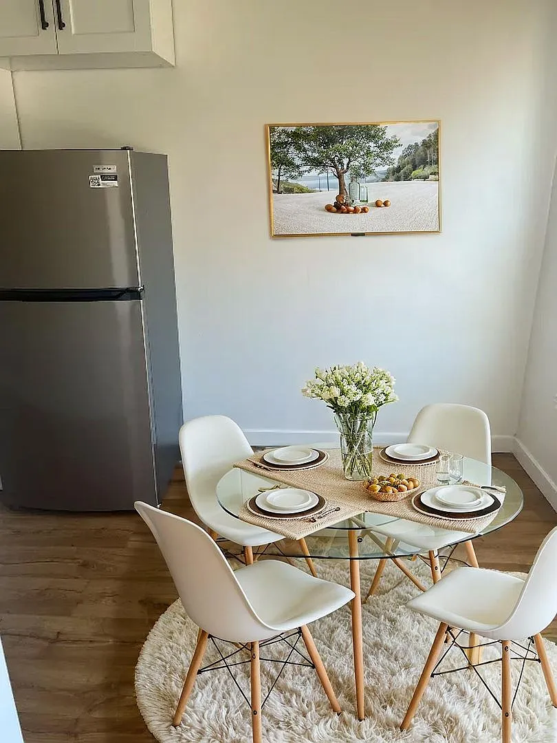 Comfort and Convenience in Lincoln Heights at 2431 Sichel Street — Photo 3