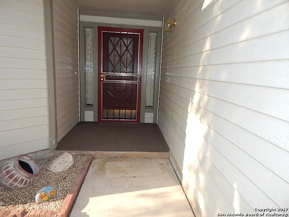 4th image of 5711 Hawaiian Sun Dr