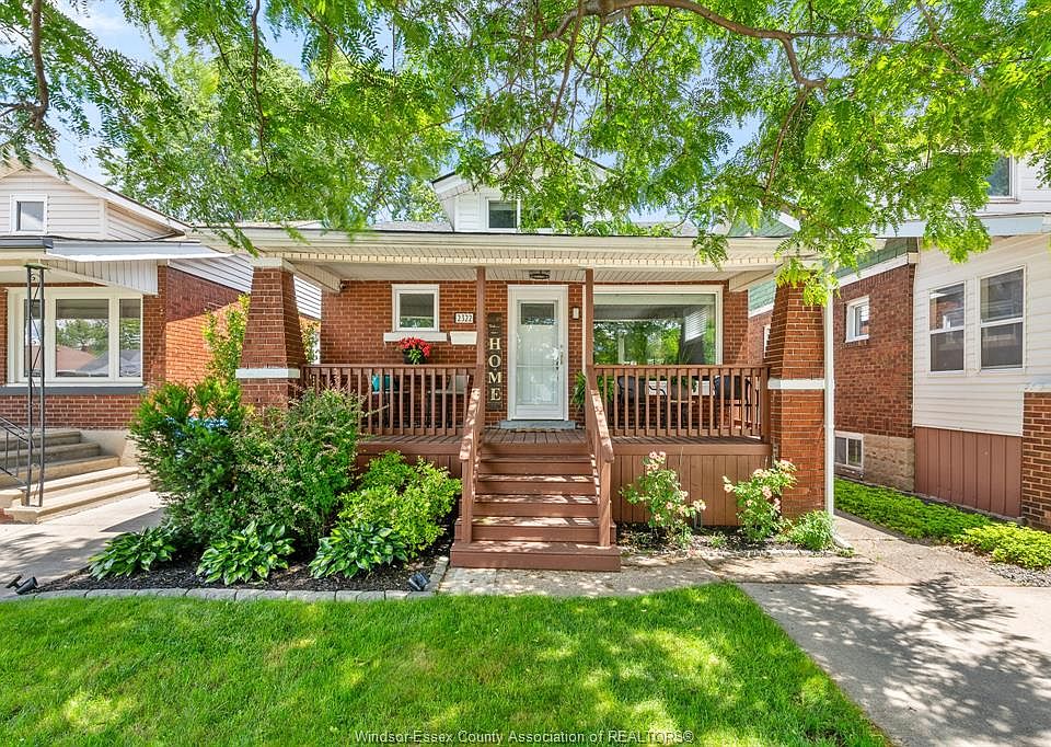 1st image of 2322 Lillian Ave