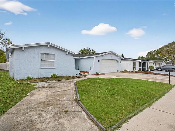3rd image of 7104 King Arthur Dr