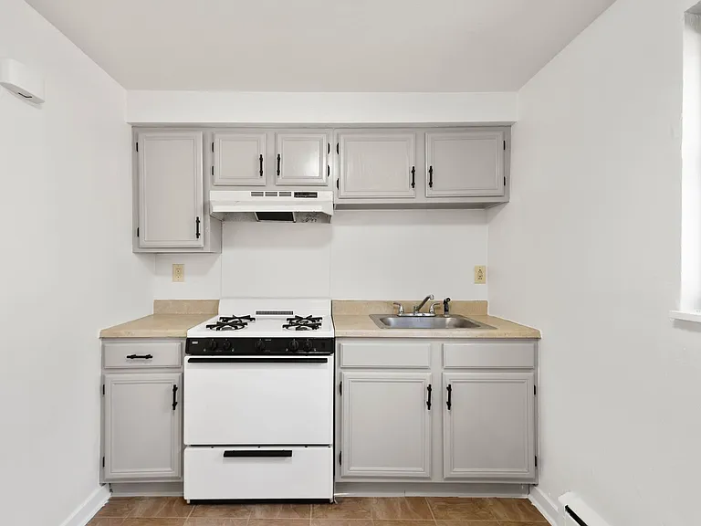 Lindberg Apartments — Photo 48