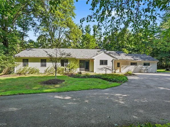4389 Everett Rd, Richfield, OH 44286