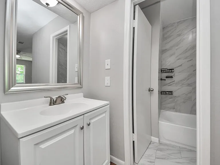3603 Crosby Cedar Bayou Rd — Photo 34