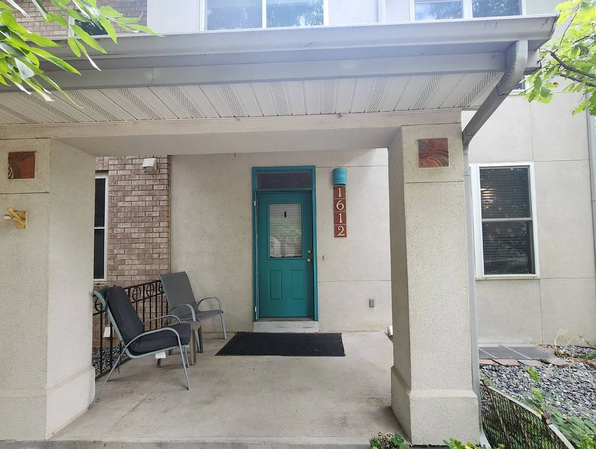 Building Photo - 1612 W Canal Ct
