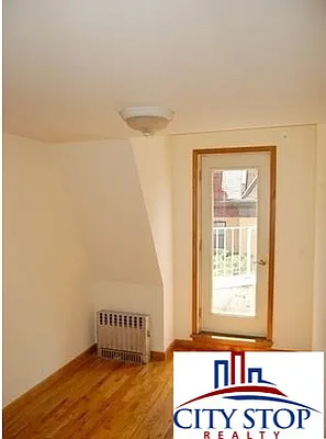 Rented by City Stop Realty | media 37