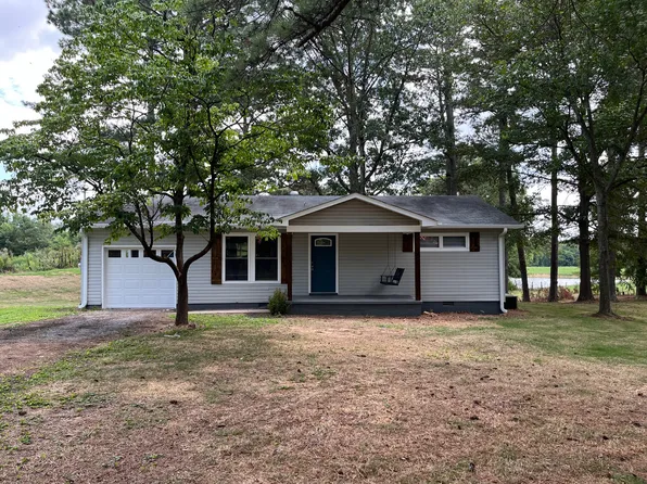 4900 Hustleville Rd, Albertville, AL 35951