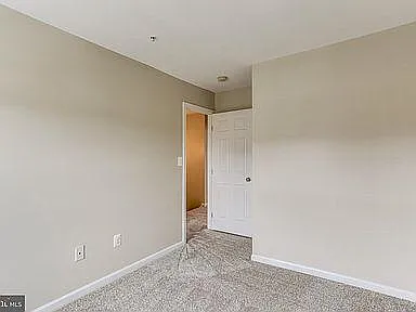 7208 Maidstone Pl — Photo 32