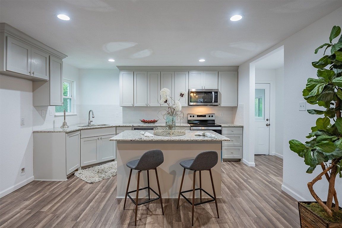 7017 Briley Dr, North Richland Hills, TX 76180 MLS 20292608 Zillow