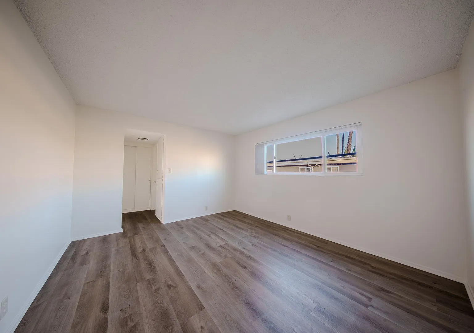 4122 Deeboyar Ave — Photo 3