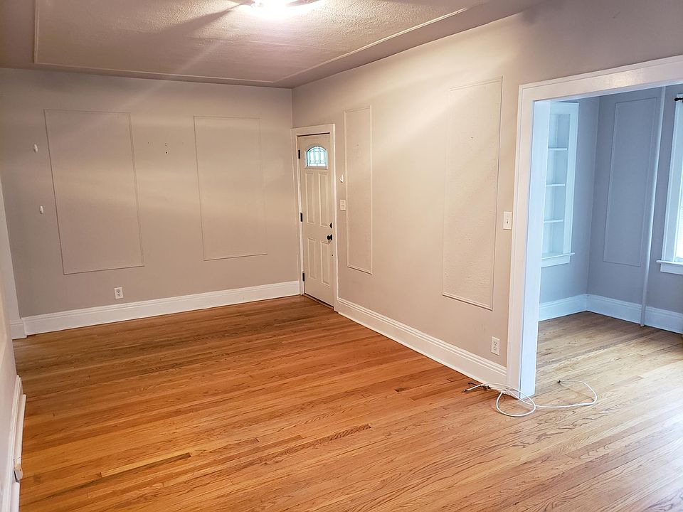 1st image of 120 Hollywood Ave #A