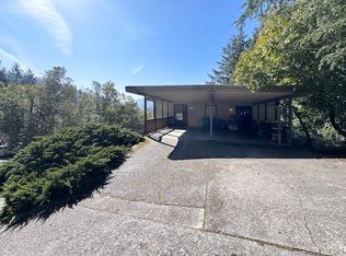3792 Emerald St, Eugene, OR 97405