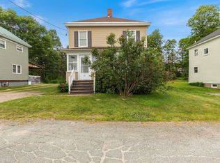 21 Washington Ave, Lunenburg, VT 05906