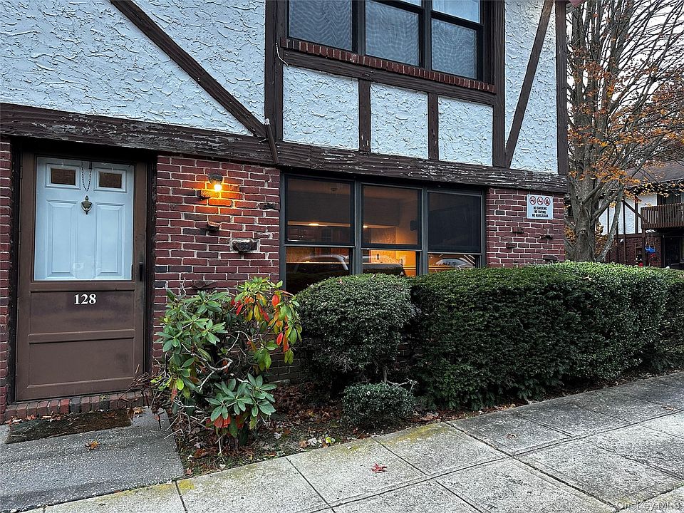 1st image of 128 Bailey Court #128