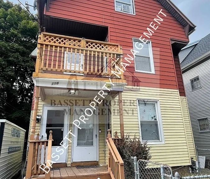118 Cedar Hill Ave #3 — Photo 1