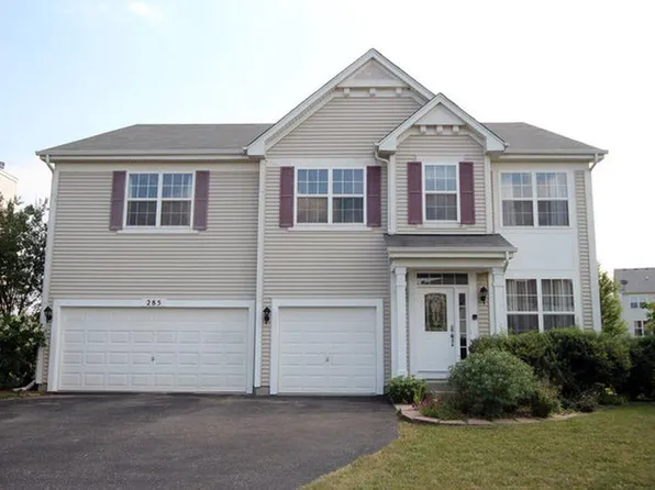 285 W Olmsted Ln, Round Lake, IL 60073