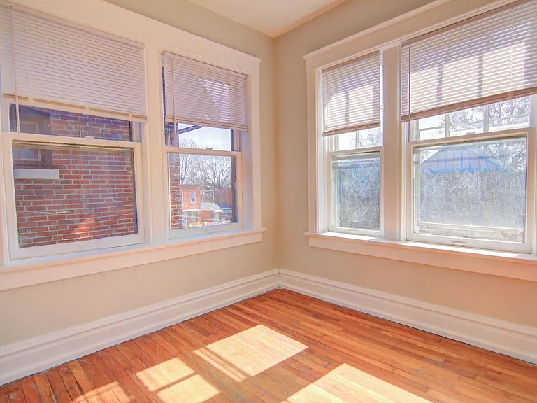 3139 Halliday Ave — Photo 5