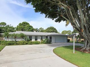 572 Sanford Dr, Fort Myers, FL 33919