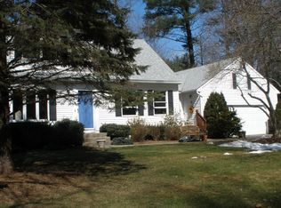 8 Morning Star Dr, Hadley, MA 01035