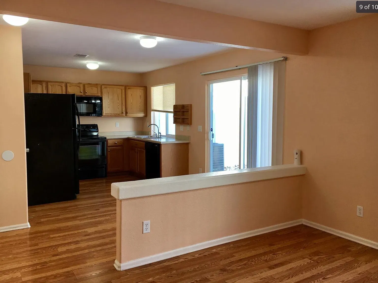 19567 March Dr — Photo 3