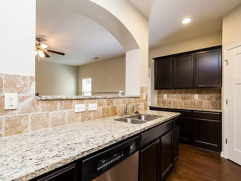 408 Sweet Ashley Way — Photo 6
