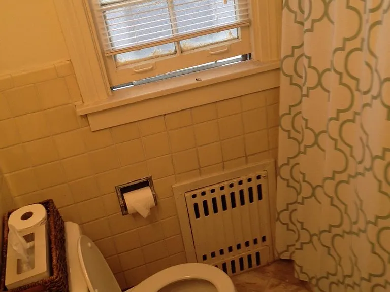5825 Elwood St — Photo 9