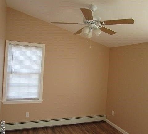 4th image of 32 E Centennial Ave